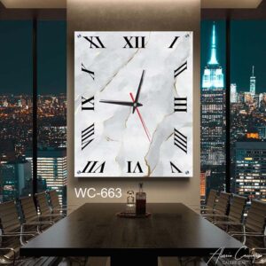 שעון קיר יוקרתי לסלון מזכוכית ברקע שיש אפור