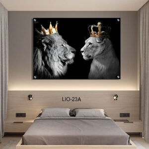 תמונת קנבס לחדר שינה - אריה ולביאה עם כתר