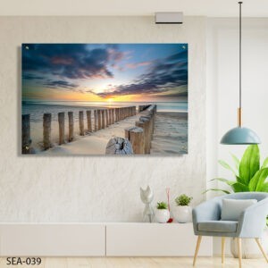 תמונה לסלון של שקיעה עלחוף ים עם שובר גלים מעץ