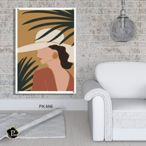 תמונה לסלון של אישה עם כובע רחב ועלים חמים